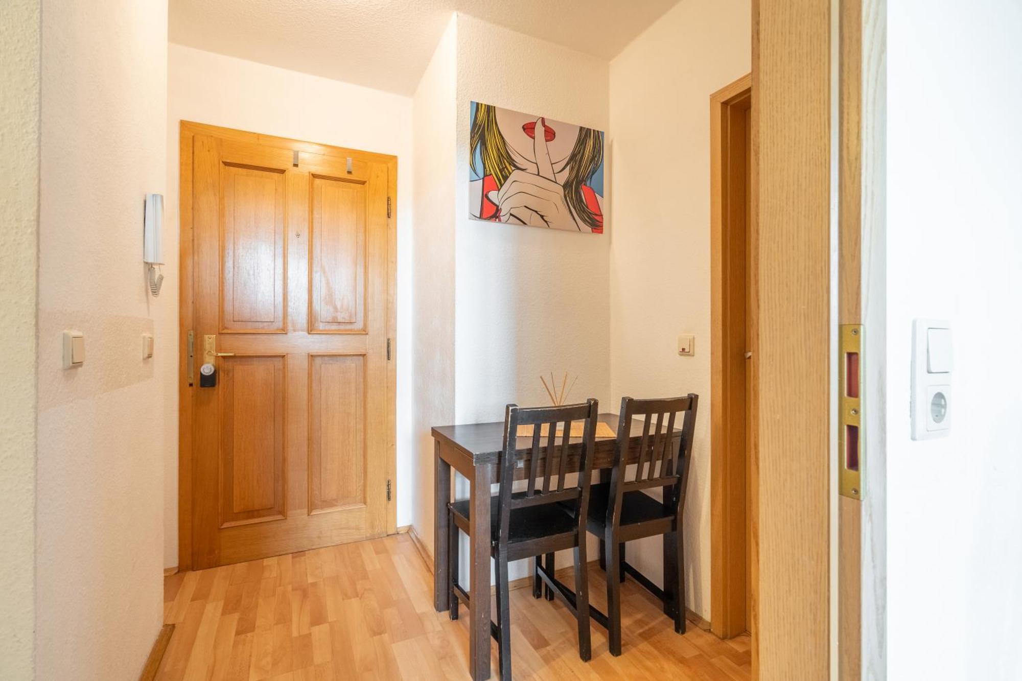 Gemuetliche Dachgeschosswohnung -Waldstrassenviertel Leipzig Bagian luar foto